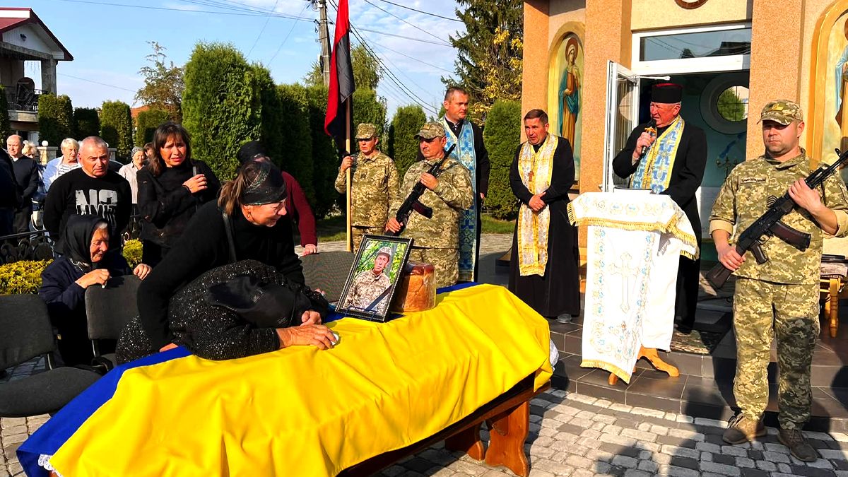 Чин похорону воїна Любомира Вінтоника пройшов у Городенці 1