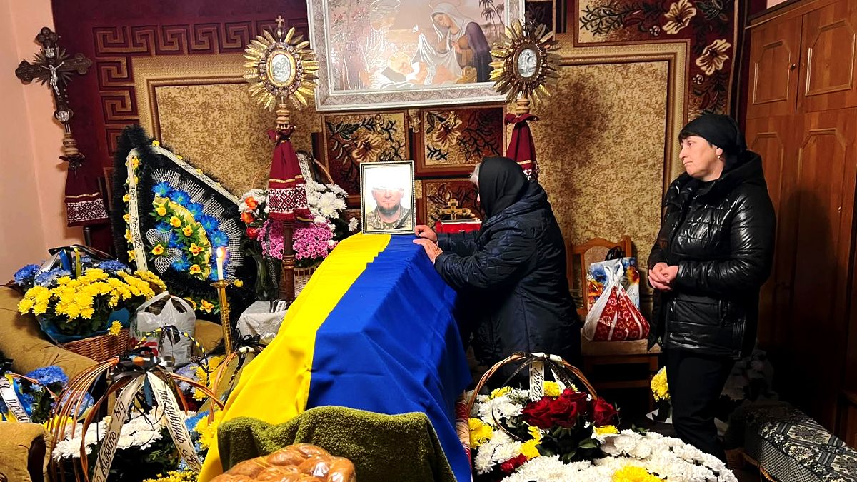 Городенківщина провела в останню дорогу воїна Миколу Мороза 1