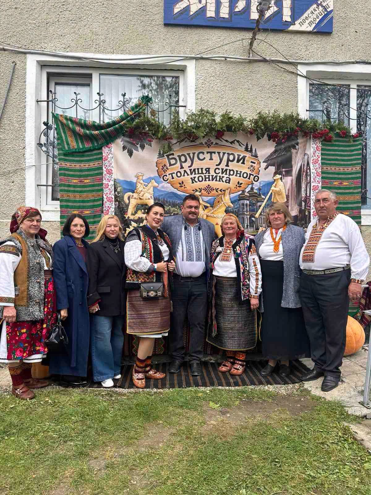 Як гуцули перетворюють сир на мистецтво: у Брустурах відбулися «Фестини сирного коника» 1