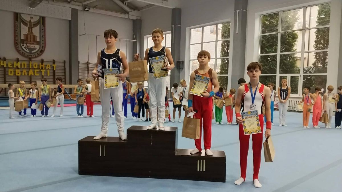 Коломийські спортсмени взяли участь у чемпіонаті області з спортивної гімнастики 5