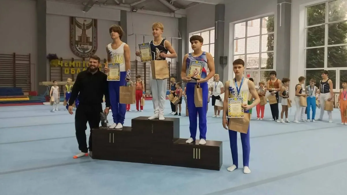 Коломийські спортсмени взяли участь у чемпіонаті області з спортивної гімнастики 6