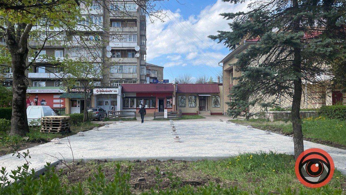 Шматок за шматком: 11 соток землі на вул. Січових стрільців влада Коломиї виклала на аукціон