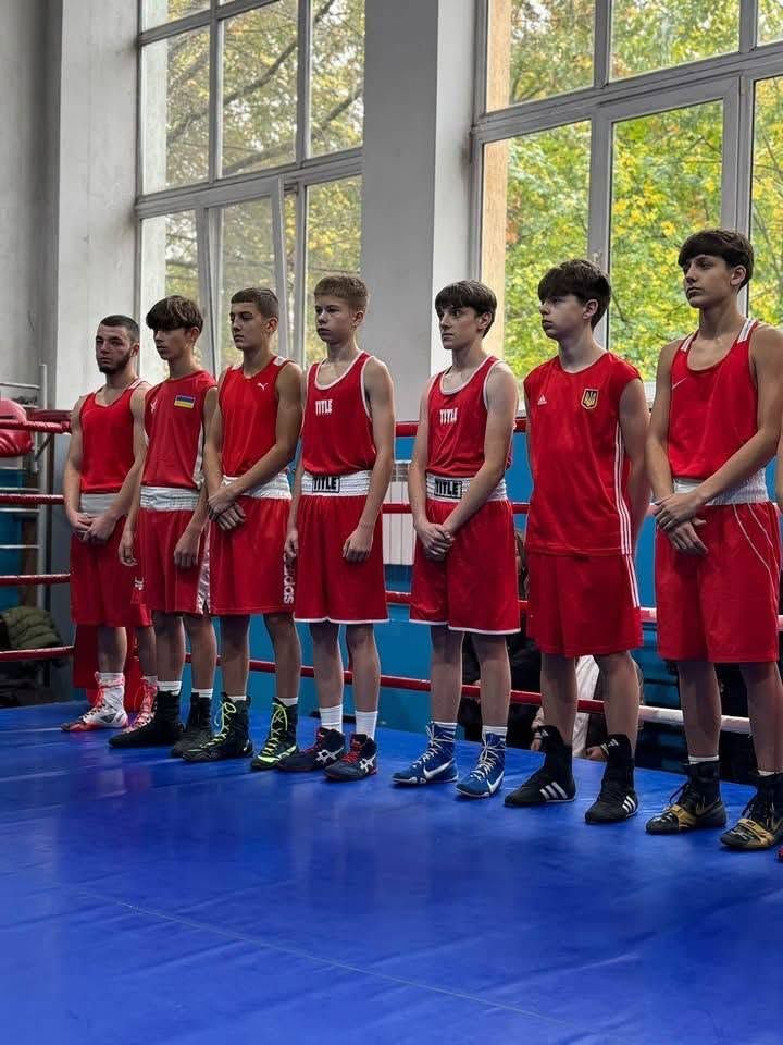 Коломийські юніори вибороли три золоті медалі на чемпіонаті з боксу 2