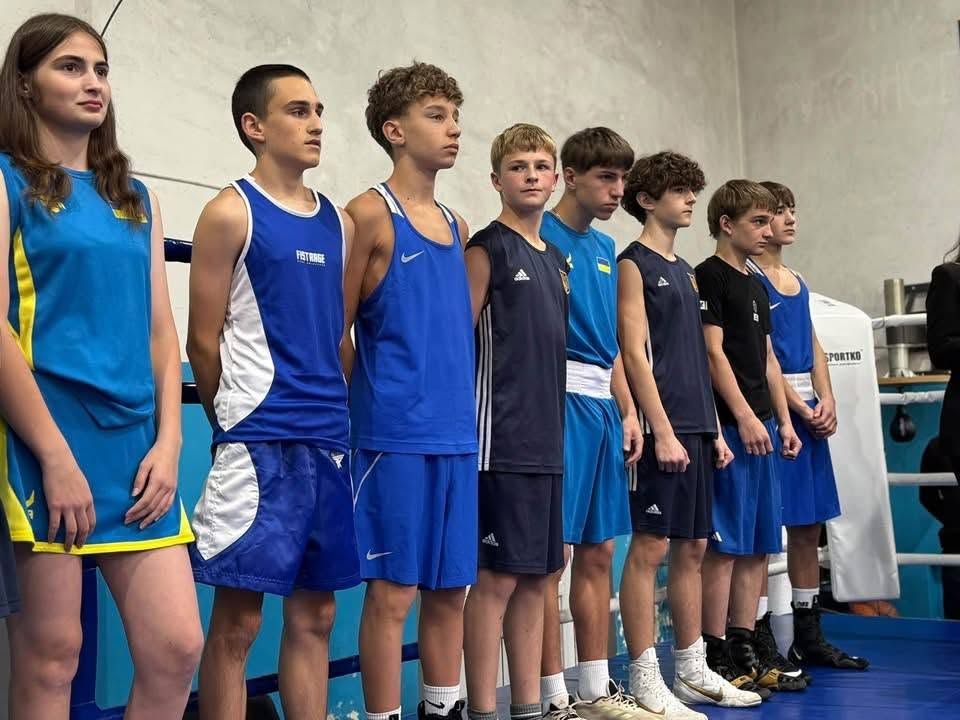 Коломийські юніори вибороли три золоті медалі на чемпіонаті з боксу 1