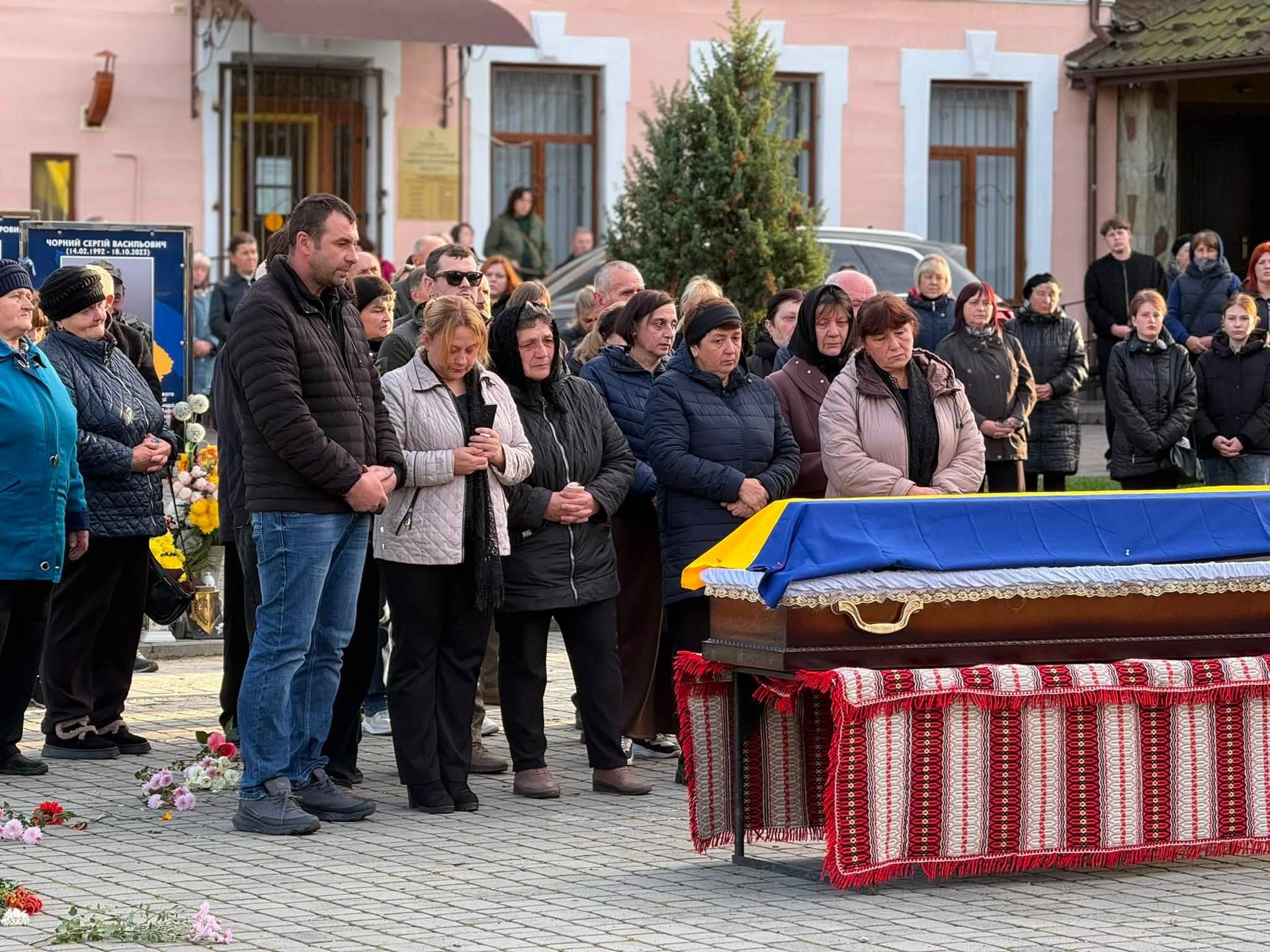 В Отинії "на щиті" зустріли полеглого воїна Ярослава Малашинського 5