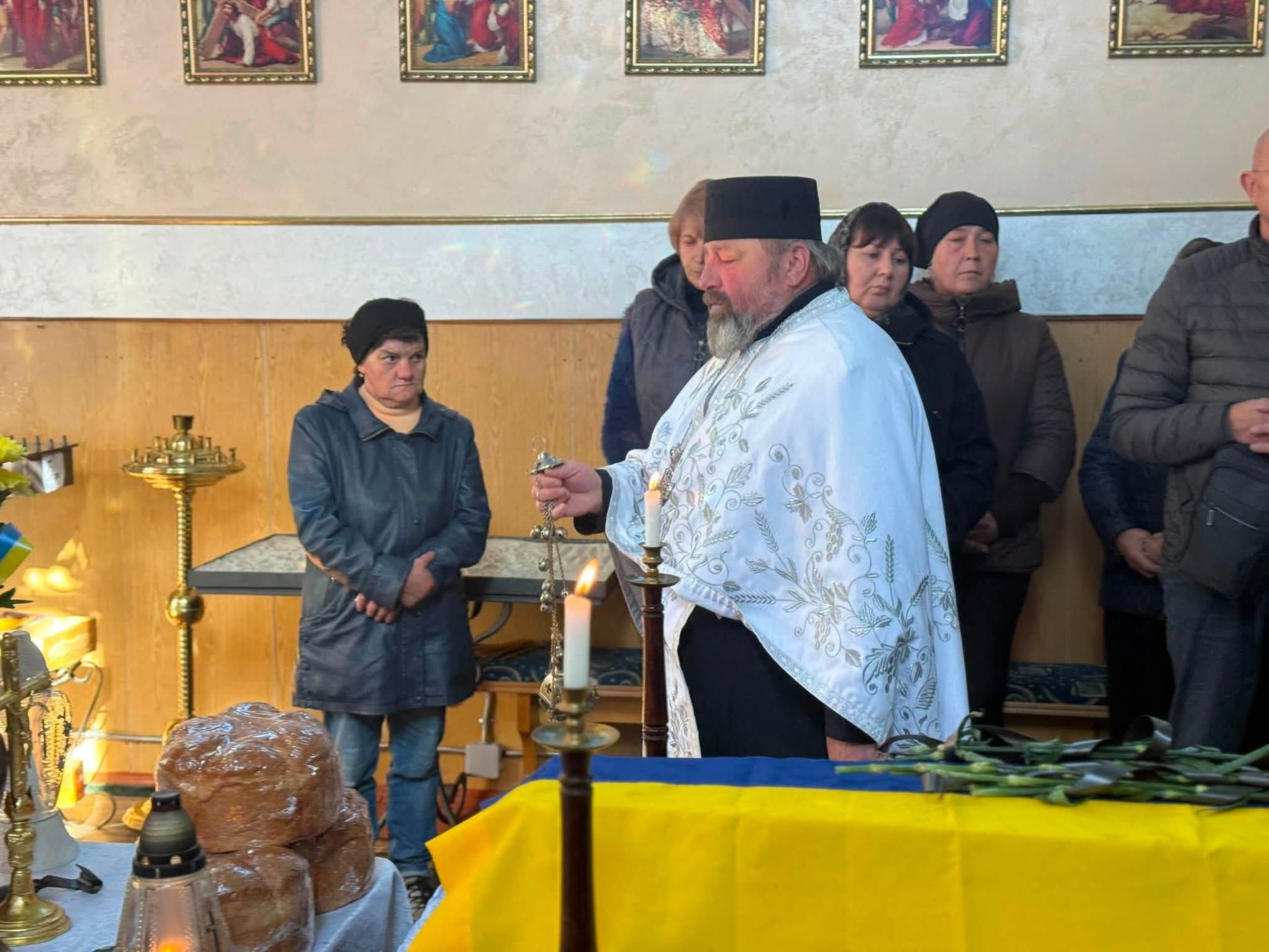На Коломийщині попрощалися з бійцем 10-ї ОГШБр Миколою Андрейчуком 4
