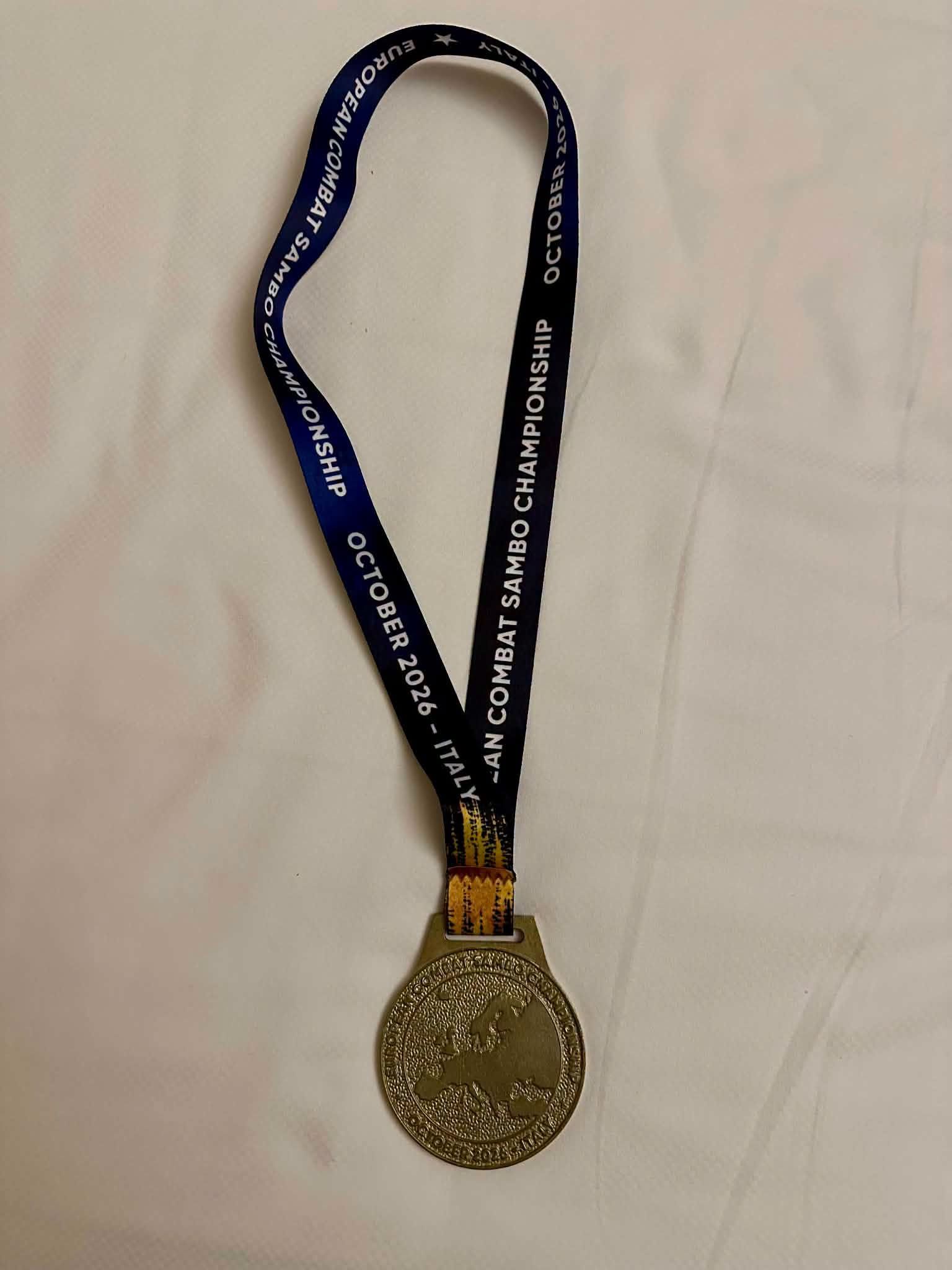Золото чемпіонату Європи з бойового самбо здобув спортсмен із Кутської громади 3