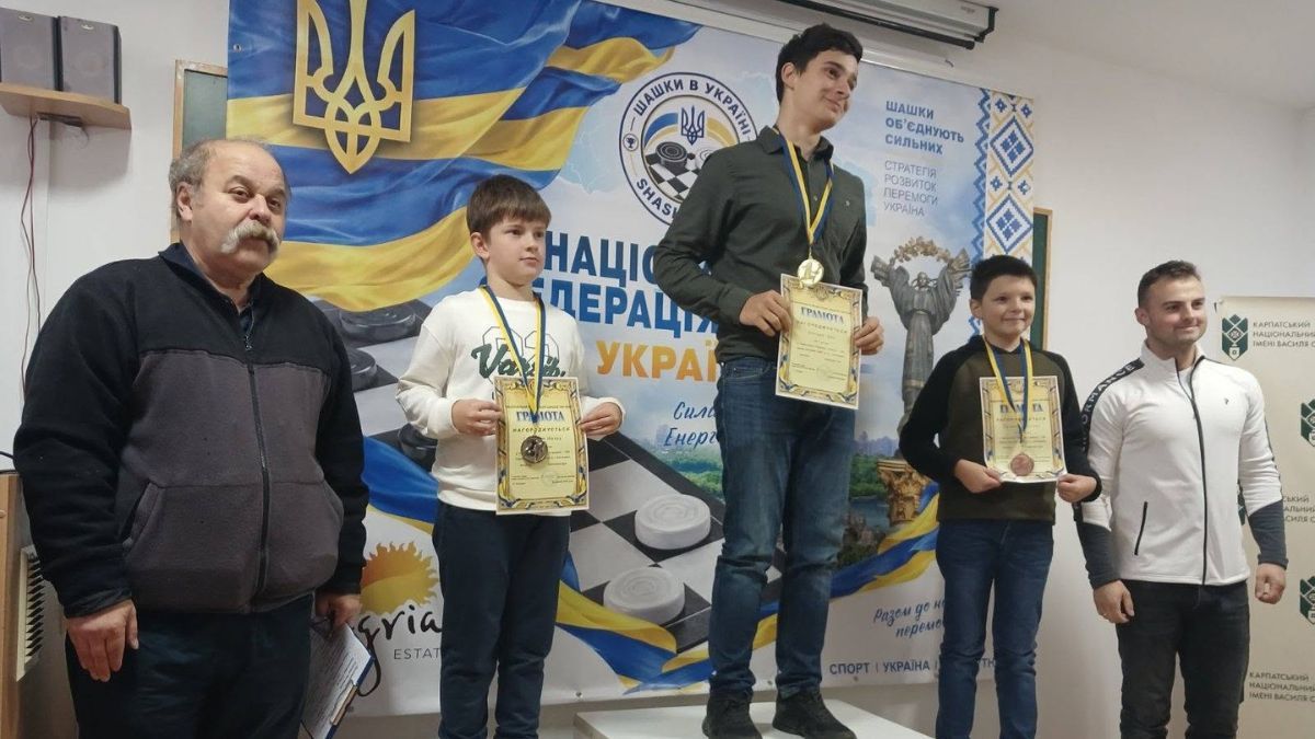 Шашкісти з Коломиї  на чемпіонаті України