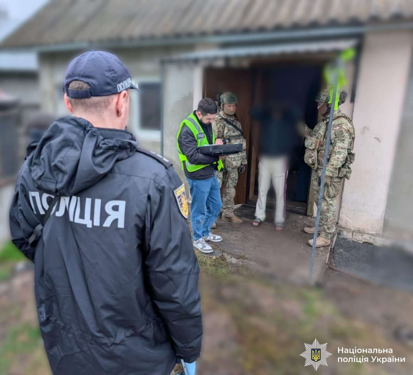 Троє мешканців Коломийського району підозрюються у кіберкрадіжках на понад півмільйона гривень 6