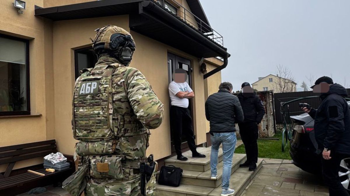 На Прикарпатті викрито корупційну схему в управлінні Держпраці