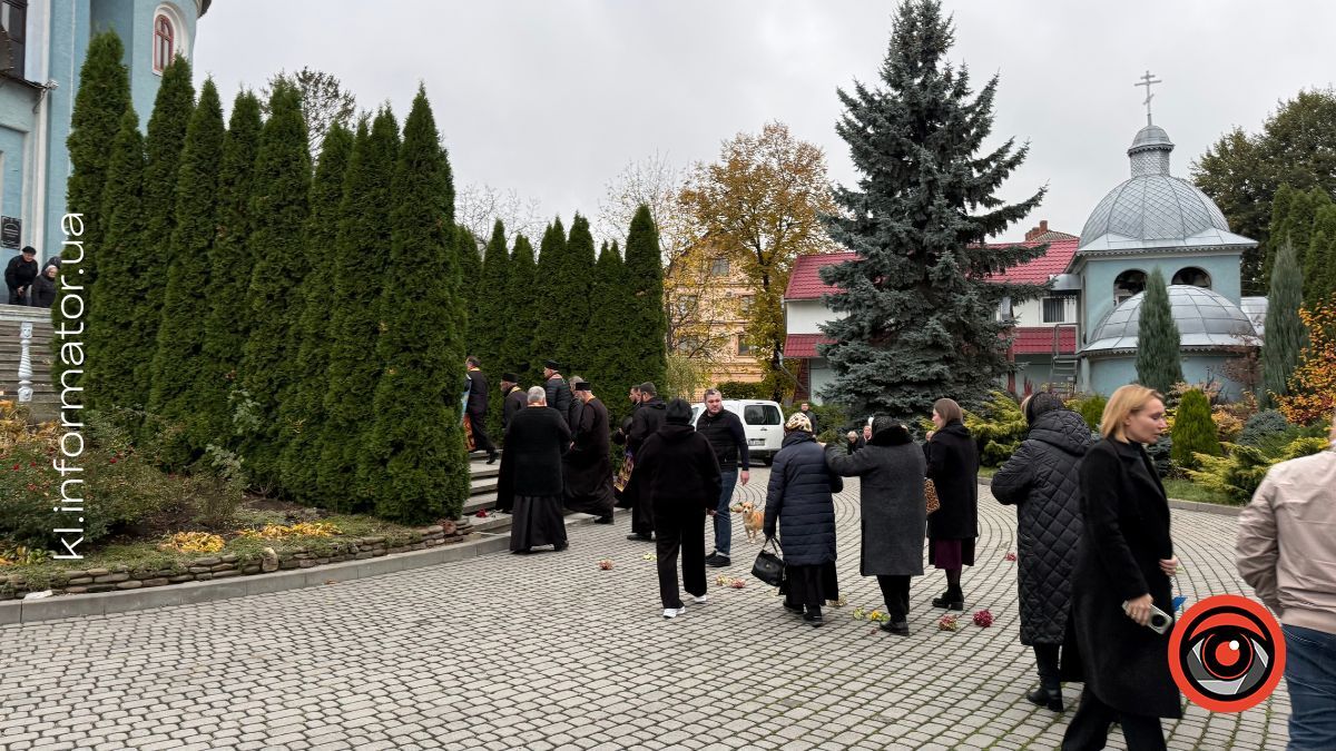 На вічний спочинок до Коломиї повернувся захисник Олександр Герелюк 7
