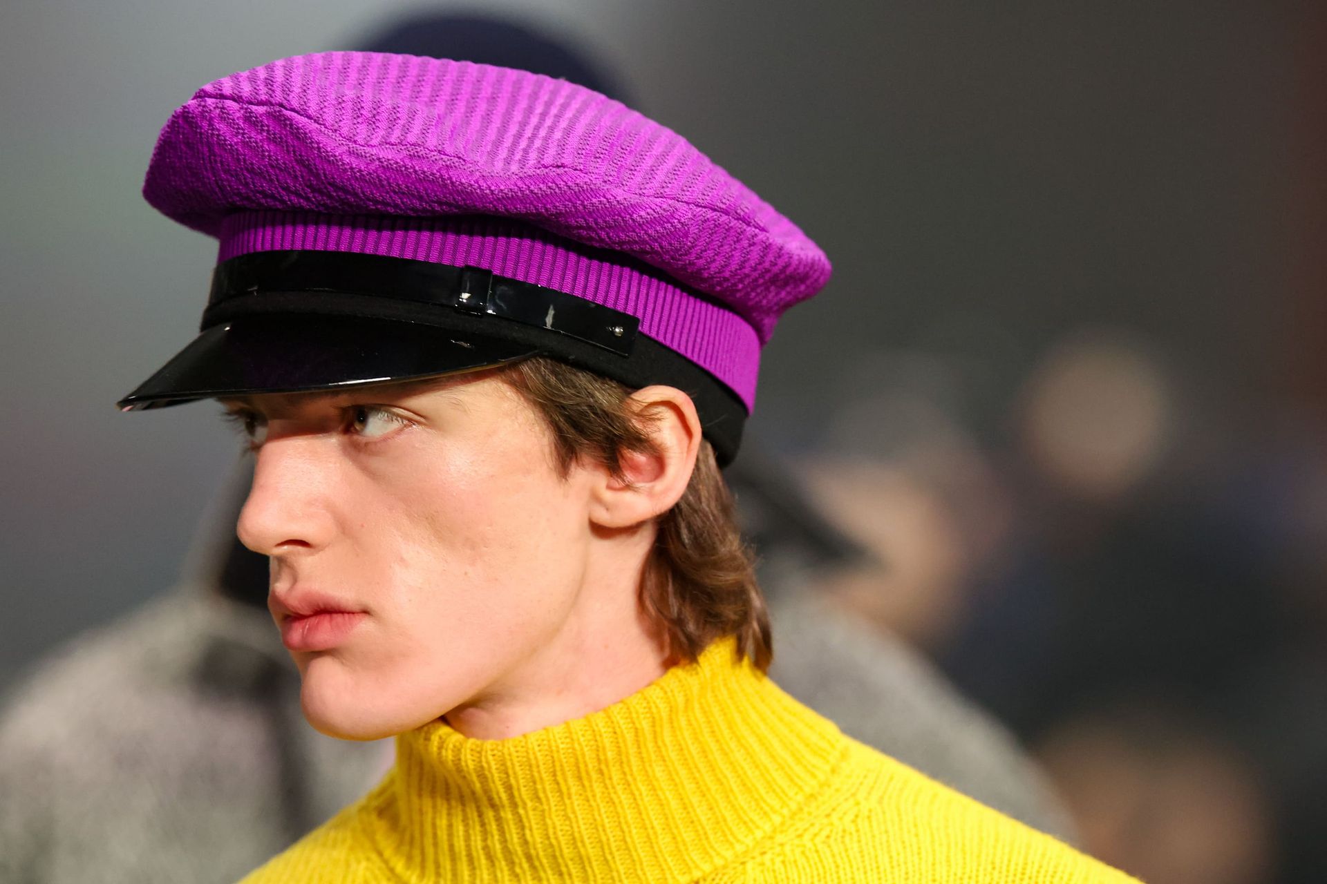 Одяг розроблений, щоб реагувати на різноманітні та відмінні середовища Одяг розроблений, щоб реагувати на різноманітні та відмінні середовища