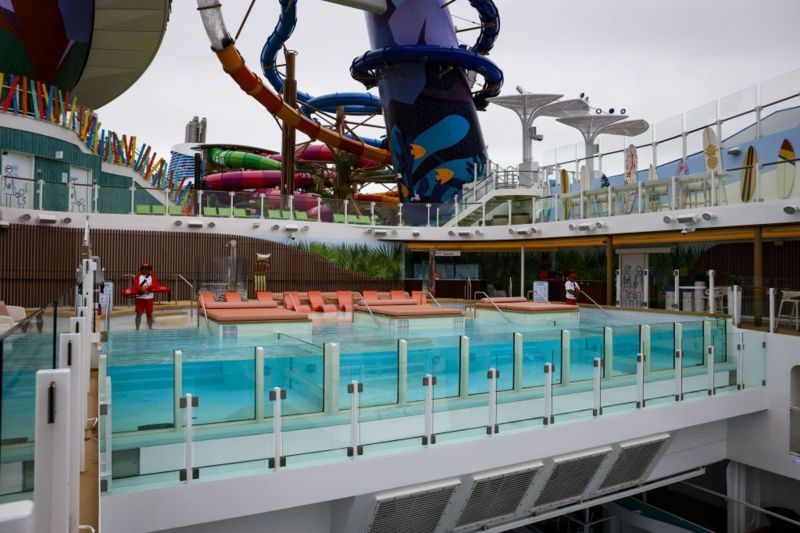 Бортовий аквапарк отримав назву «Острів гострих відчуттів» Бортовий аквапарк отримав назву «Острів гострих відчуттів»