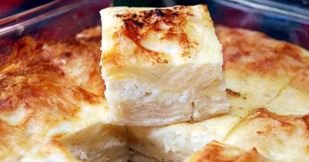 Такий сніданок - неймовірно ситний та смачний, багато хто полюбляє його з томатним соком!