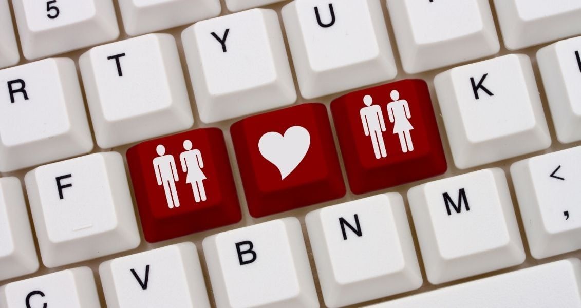 Подія зародилася в Німеччині, проте конкретної інформації про засновників та дату першого святкування не маємо Подія зародилася в Німеччині, проте конкретної інформації про засновників та дату першого святкування не маємо