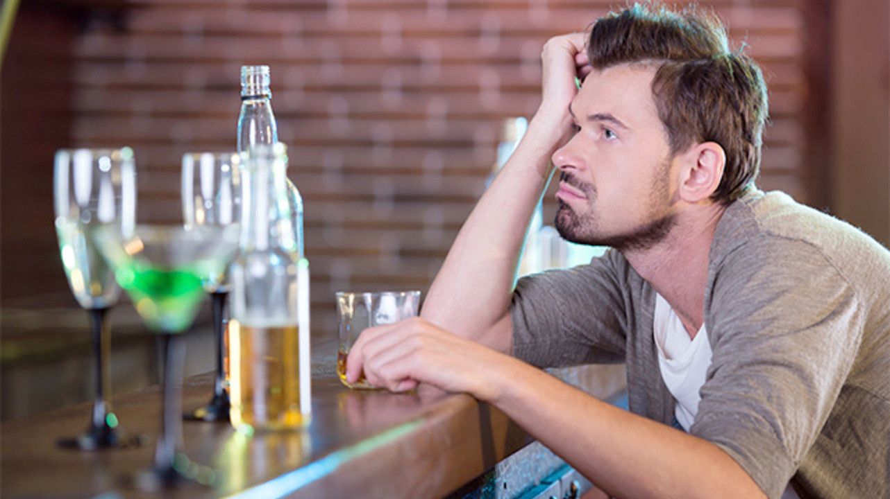 Пока наука ничего не признала доказанным средством от похмелья, поэтому спасение только в чувстве меры. Пока наука ничего не признала доказанным средством от похмелья, поэтому спасение только в чувстве меры.