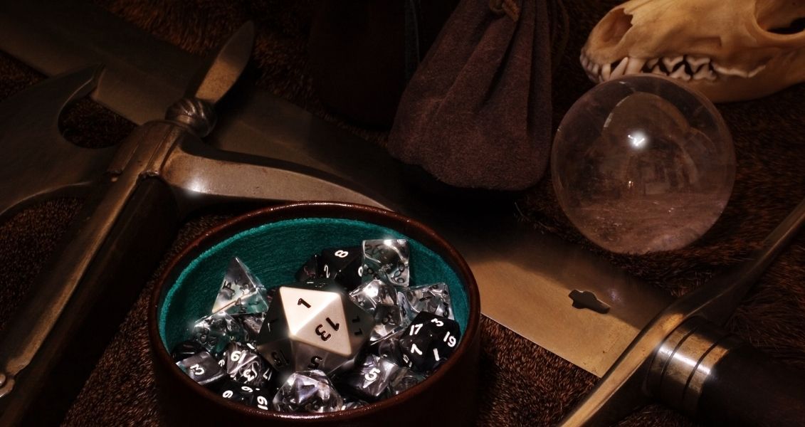 4 березня також є річницею сумної смерті у 2008 році співтворця Dungeons & Dragons Гері Гігакса