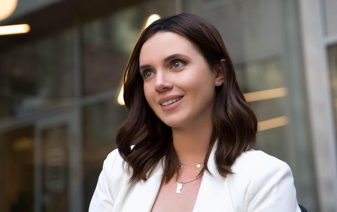 Янина Соколова