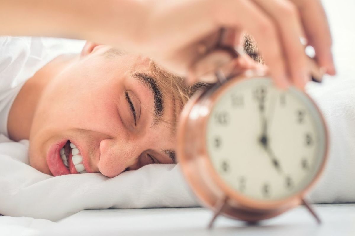 Щоб уникнути страждань, перебудовуйте сон заздалегідь. Щоб уникнути страждань, перебудовуйте сон заздалегідь.