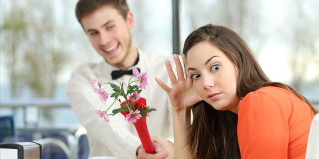 Неуклюжие люди могут предложить несколько иной взгляд на жизнь, который многие находят освежающими Неуклюжие люди могут предложить несколько иной взгляд на жизнь, который многие находят освежающими