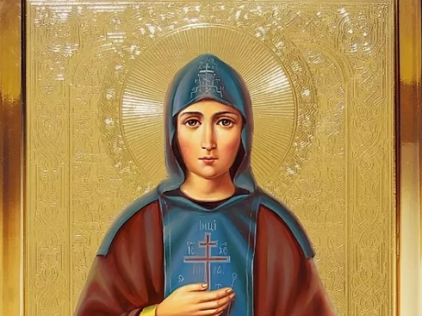 Святу Фотину шанують як цілительку. Їй моляться у це свято про рятування від хвороб, особливо лихоманки