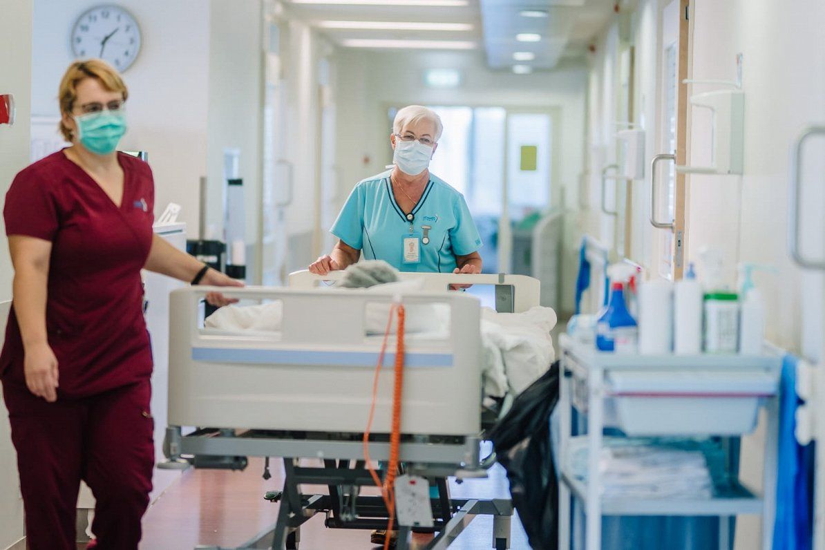 Придавать статусу обычного сезонного заболевания еще рано. Придавать статусу обычного сезонного заболевания еще рано.