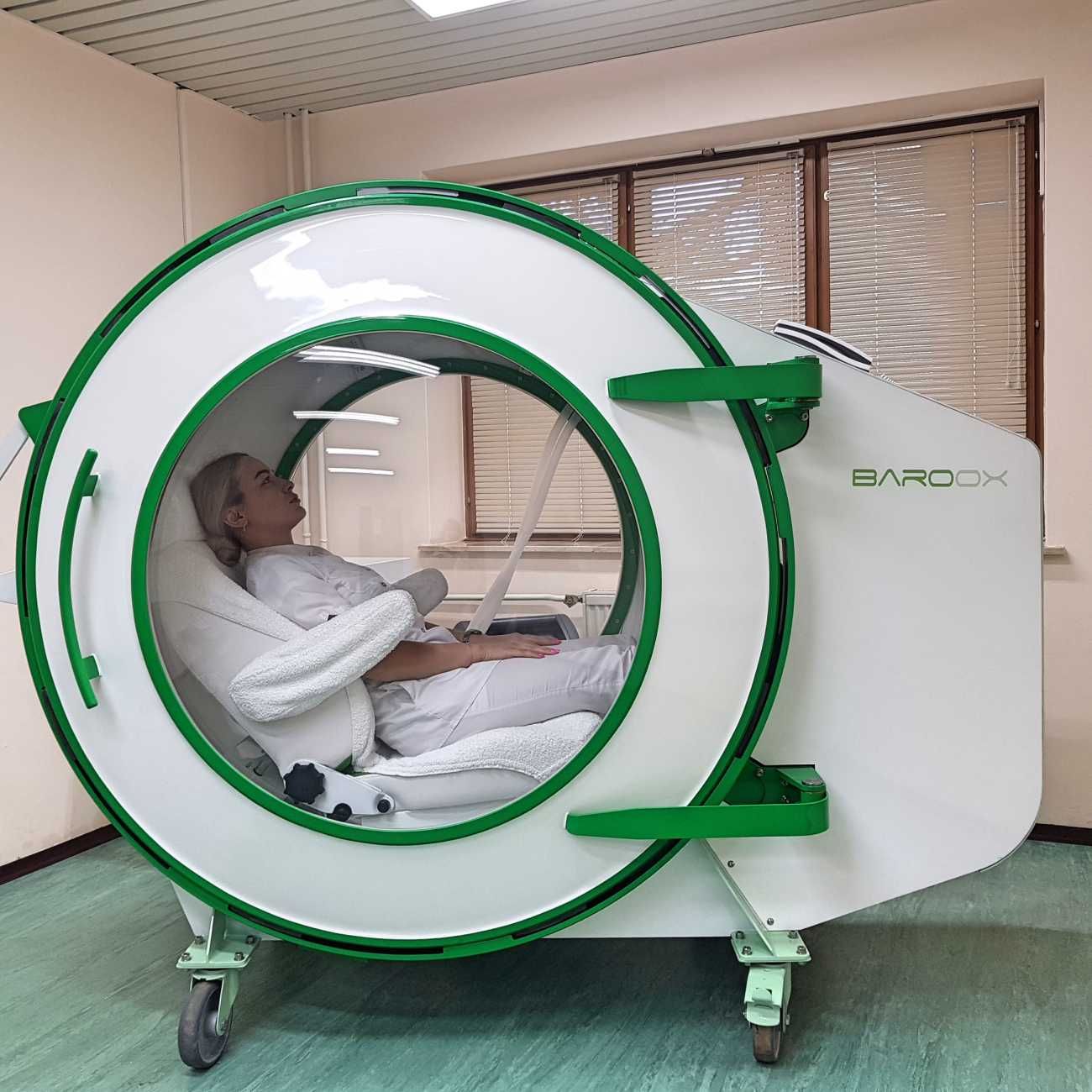 Через 30 років з баротерапією вирішили бути обережними. Через 30 років з баротерапією вирішили бути обережними.