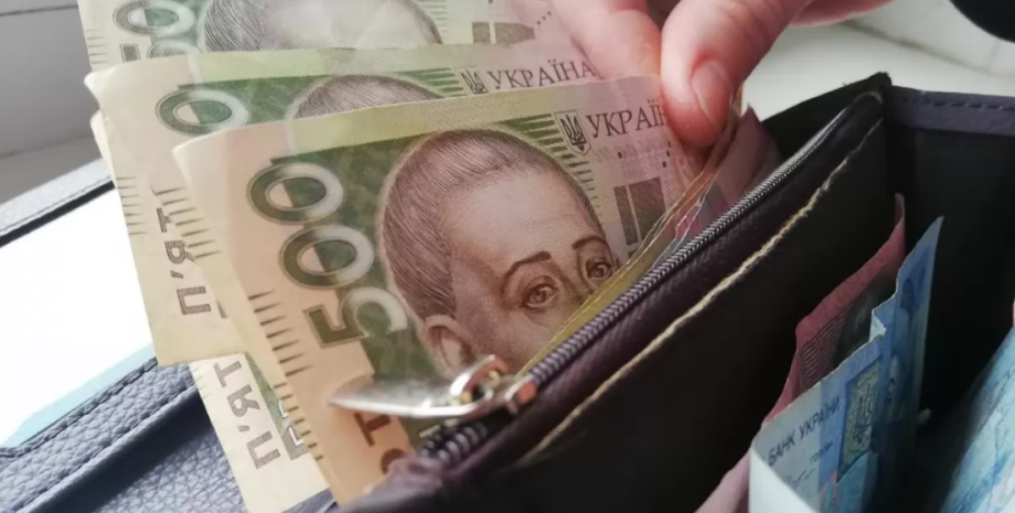 День зарплаты вперед – это больше, чем просто день доброты, это движение, которое стремится достичь длительных изменений в том, как мы поддерживаем и взаимодействуем с молодыми людьми в наших общинах