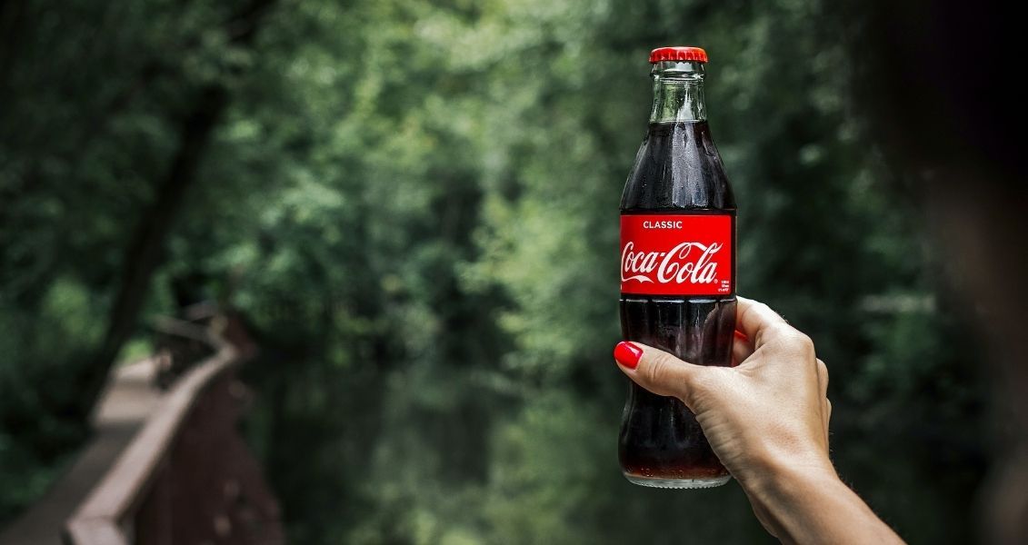 Медики считают, что употребление Кока когда негативно влияет на здоровье почек, среди вредных ингредиентов - сахар и диоксид углерода