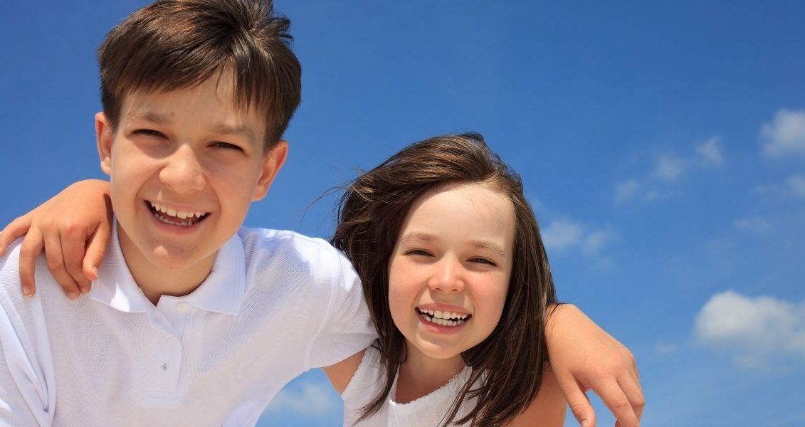 Ребята, имеющие старшую сестру, более склонны к флирту и легче заводят знакомства с девушками. Девушки, имеющие брата, чувствуют себя увереннее в общении с мужчинами