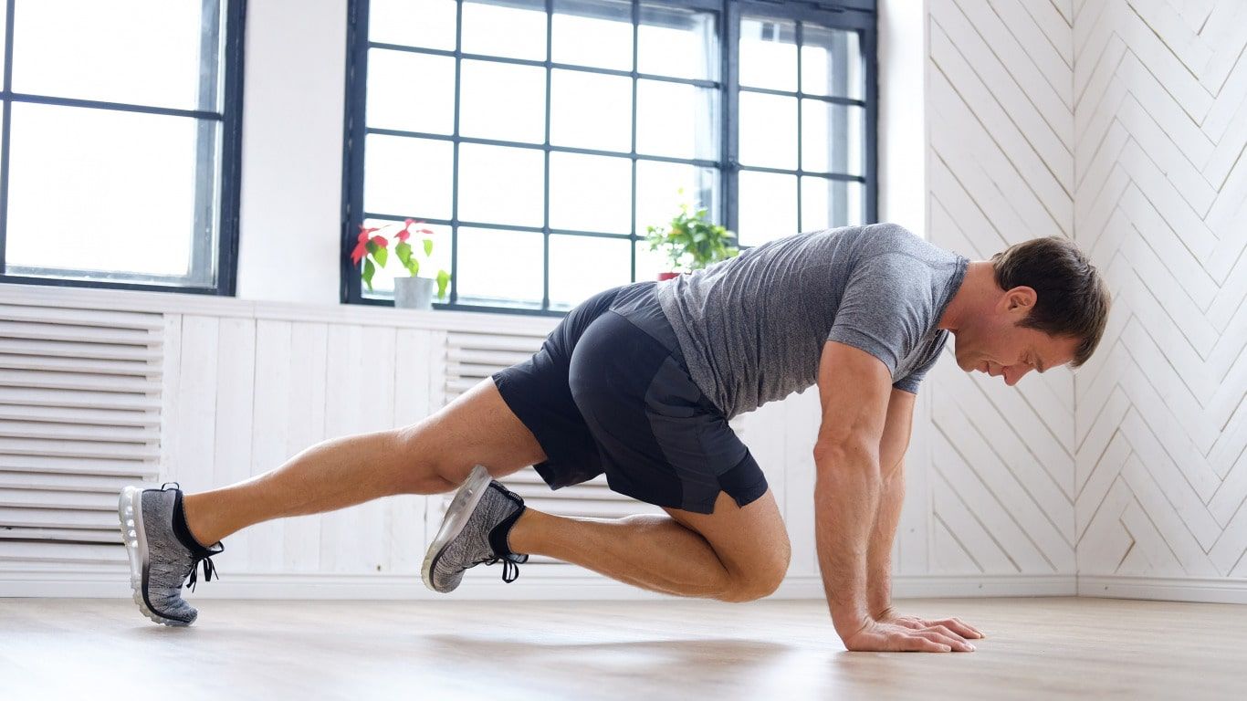 Суставы очень не любят сидеть, их здоровье обеспечивает движение.