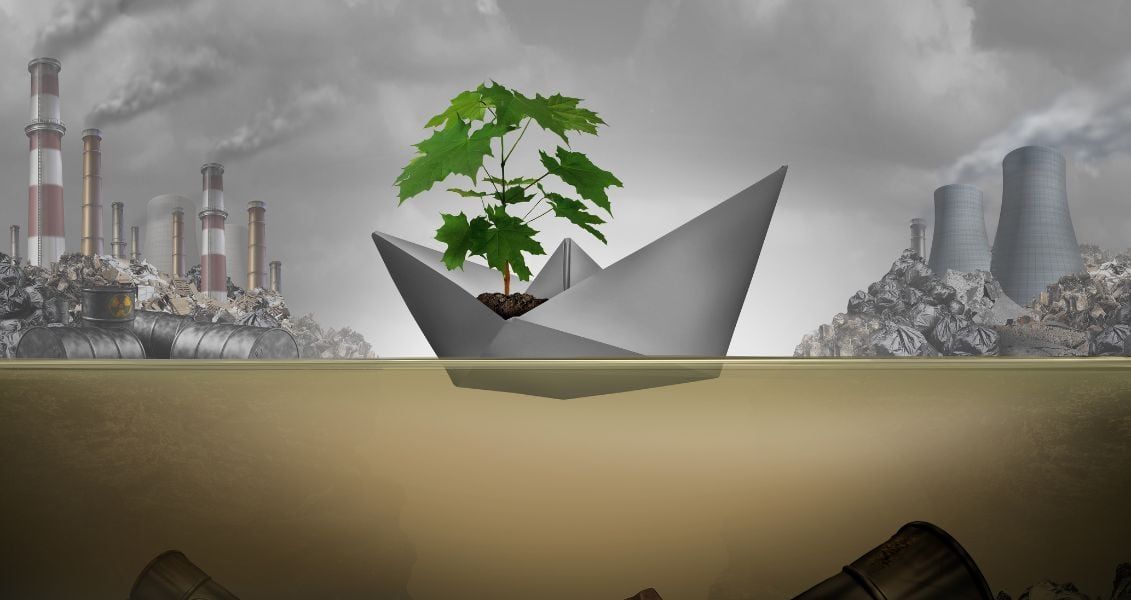 Термін cli-fi був створений у 2011 році Деном Блумом, і цей день є можливістю підвищити обізнаність про кліматичну кризу та надихнути людей вжити природоохоронних заходів для майбутнього