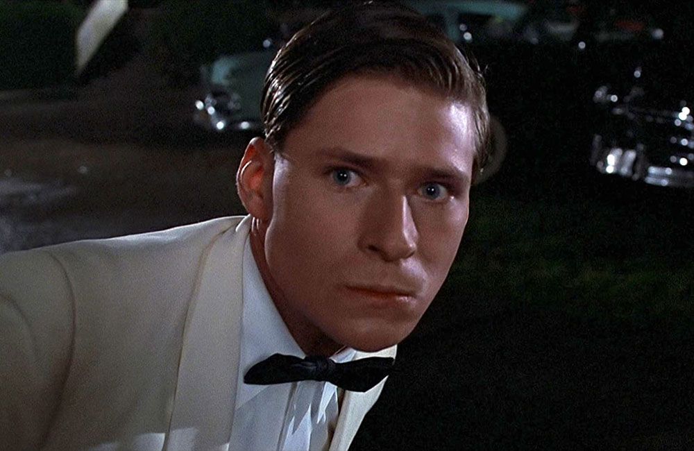 Кріспін Хелліон Гловер