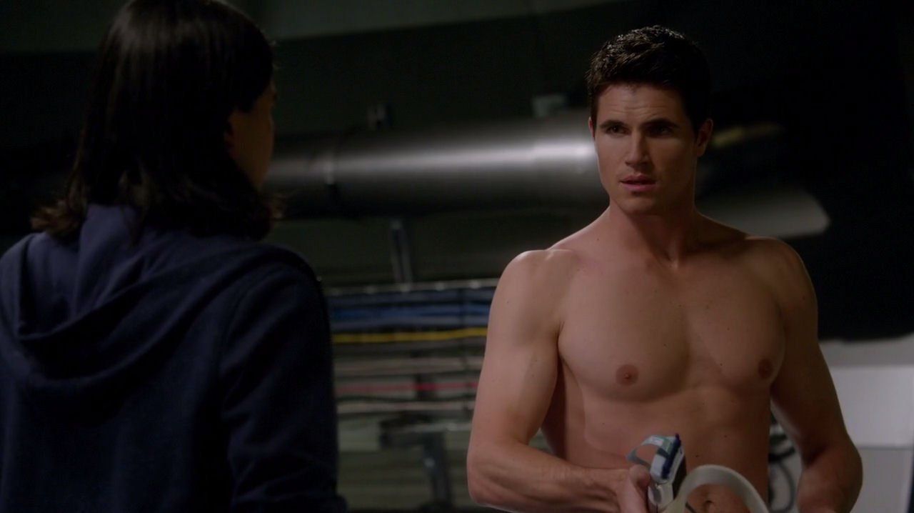 Роберт Патрік Амелл IV 