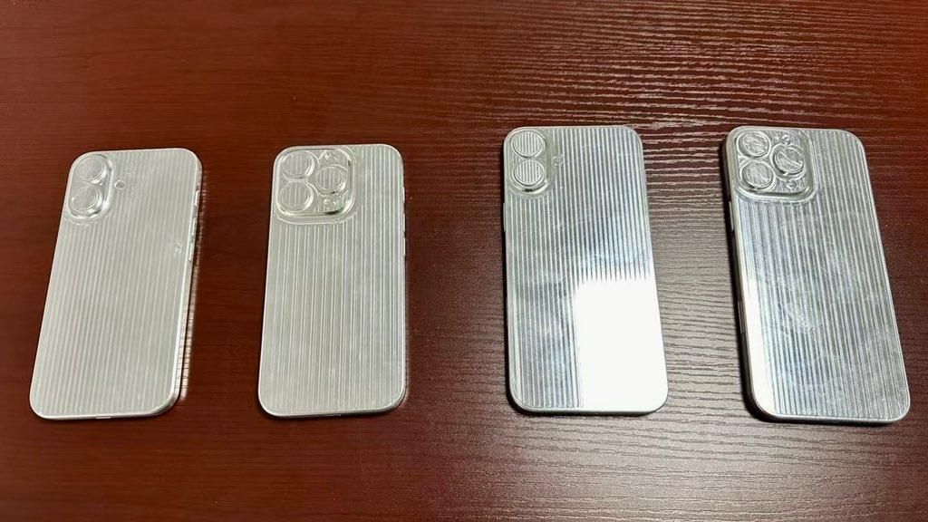 Макет задньої панелі нових айфонів. Фото: Джерело: DuanRui Макет задньої панелі нових айфонів. Фото: Джерело: DuanRui