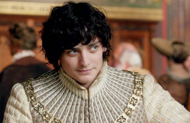 Анейрин Барнард