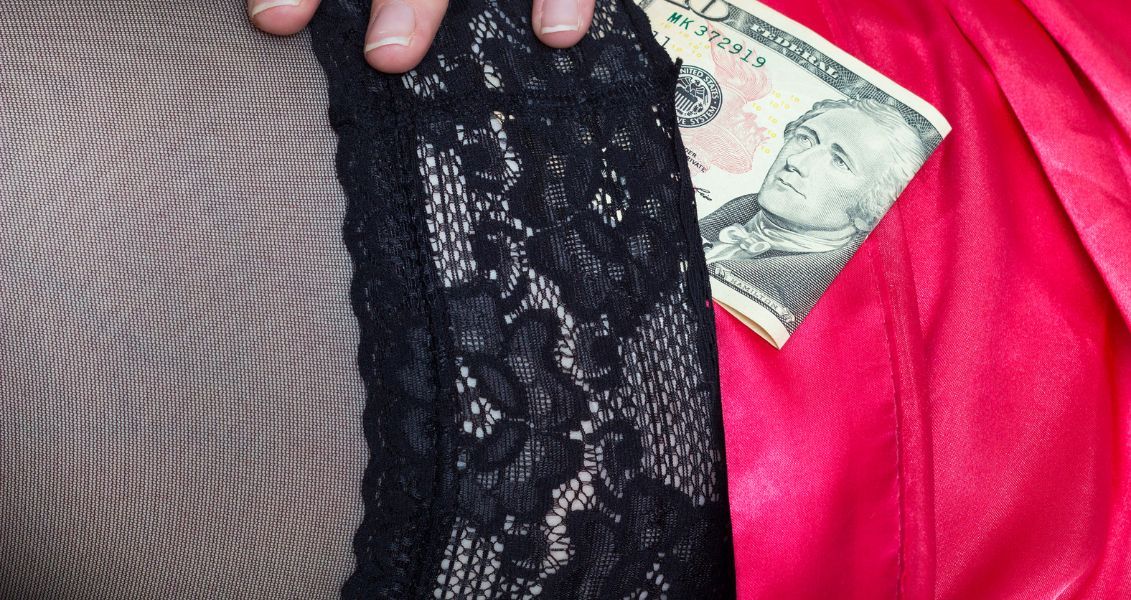 Кінцева мета полягає в тому, щоб надати людям, які працюють у цій галузі, належне представництво та підтримку, а також підвищити розуміння громадськістю того, що означає бути секс-працівником Кінцева мета полягає в тому, щоб надати людям, які працюють у цій галузі, належне представництво та підтримку, а також підвищити розуміння громадськістю того, що означає бути секс-працівником