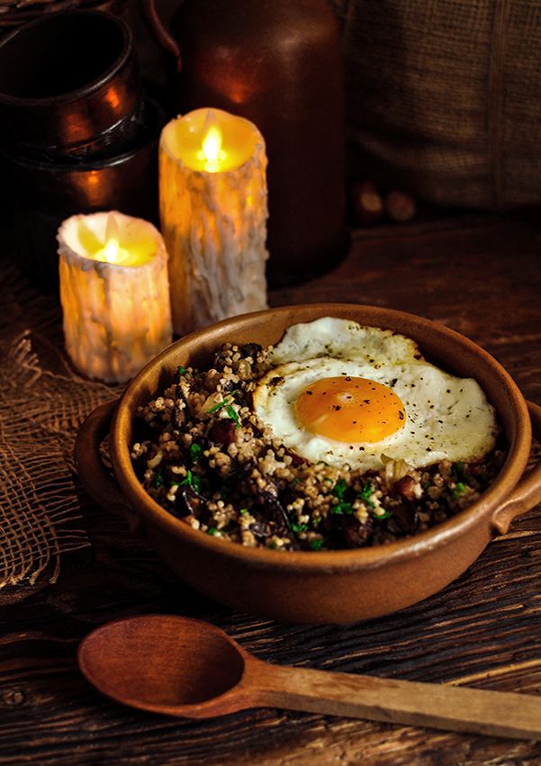 Ароматнішої каші з яйцем - годі шукати. Ароматнішої каші з яйцем - годі шукати.