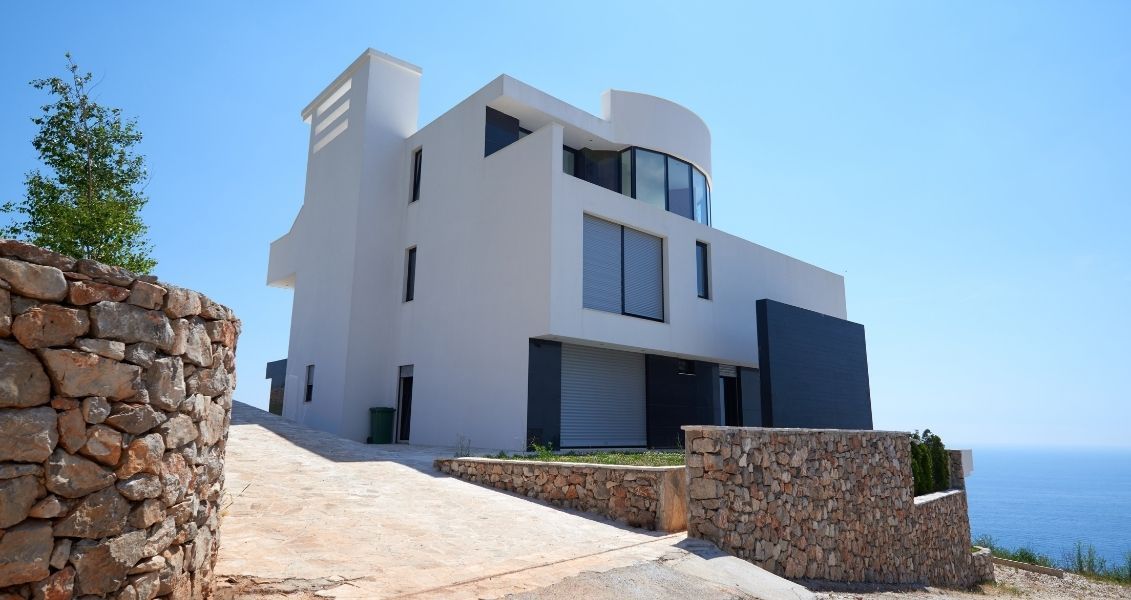 В конце XIX века в противовес популярному в то время историцизму зародилось искусство молодых людей, характерными чертами которого были пластичность и плавность В конце XIX века в противовес популярному в то время историцизму зародилось искусство молодых людей, характерными чертами которого были пластичность и плавность