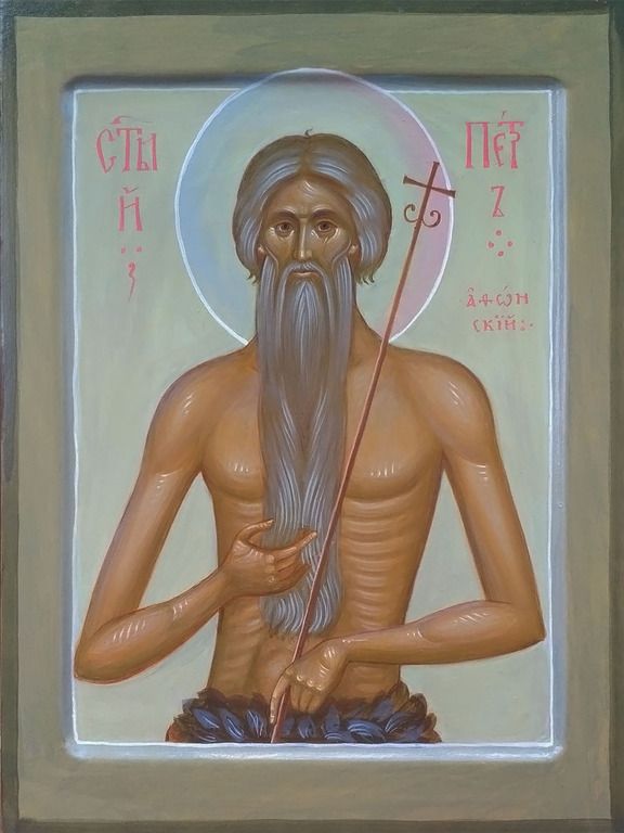 У цей день люди ходять на рибалку, готують юшку та інші страви з риби.