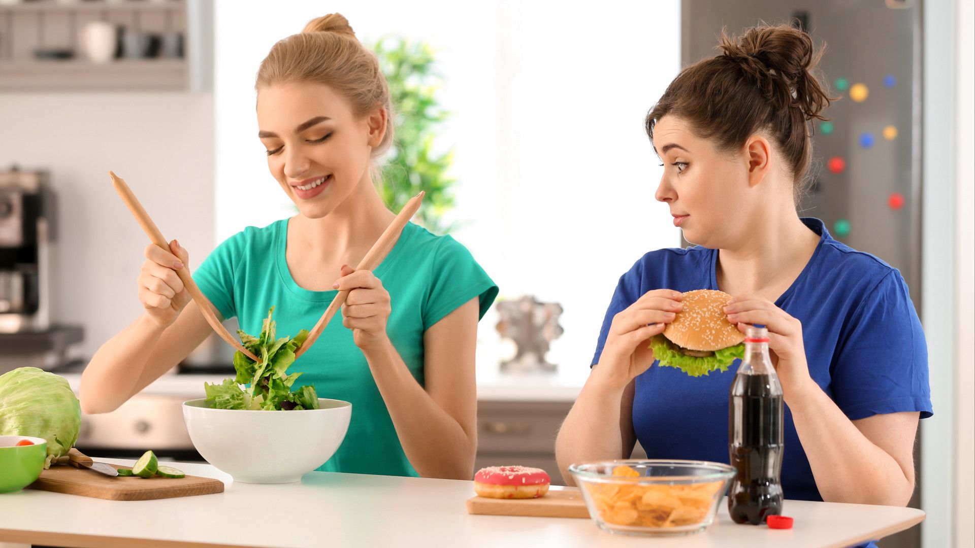 У кожного свої джерела задоволення в їжі. У кожного свої джерела задоволення в їжі.