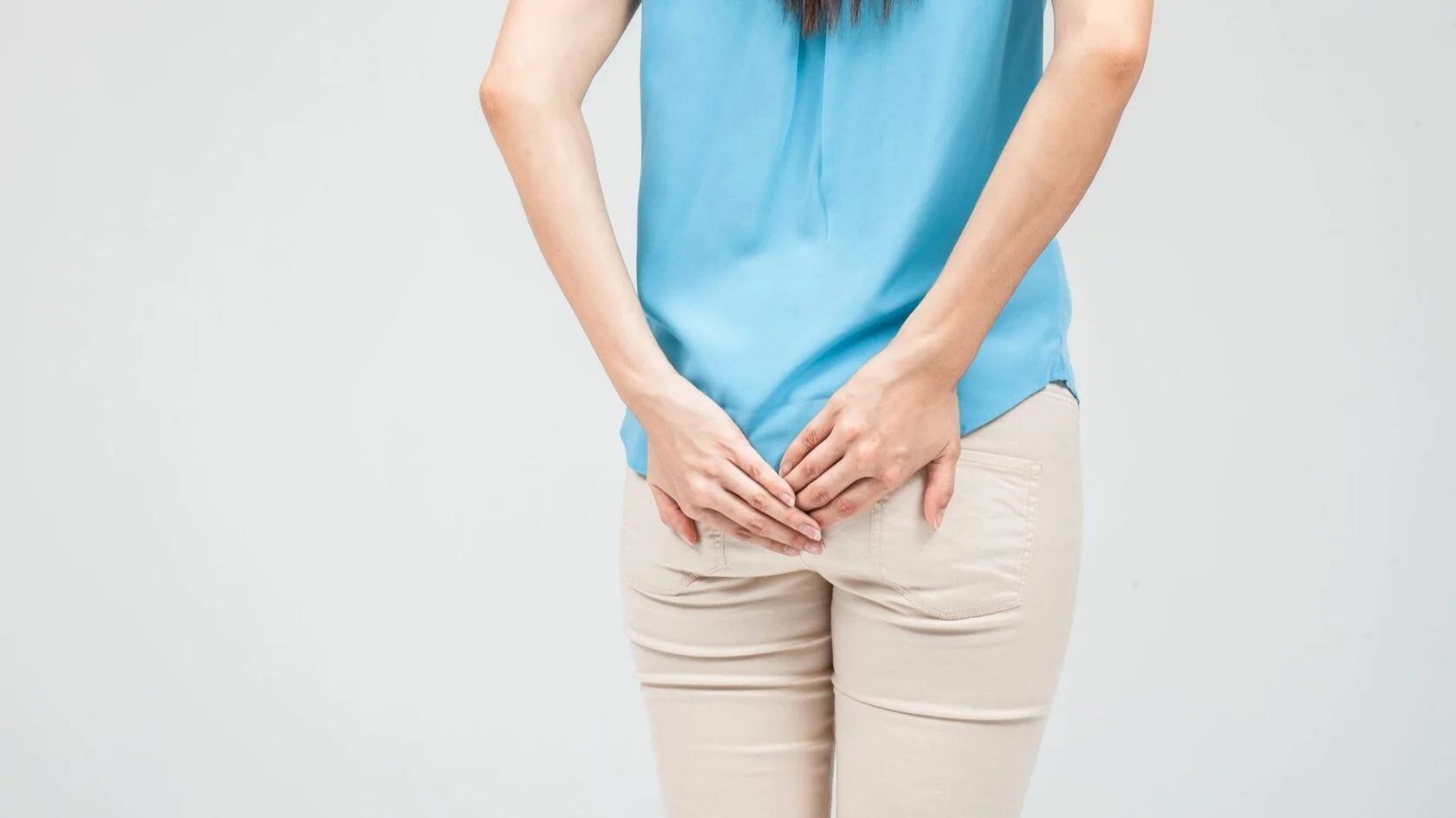 Хвоста вже немає, але ударятися копчиком, що залишився від нього, боляче. Хвоста вже немає, але ударятися копчиком, що залишився від нього, боляче.