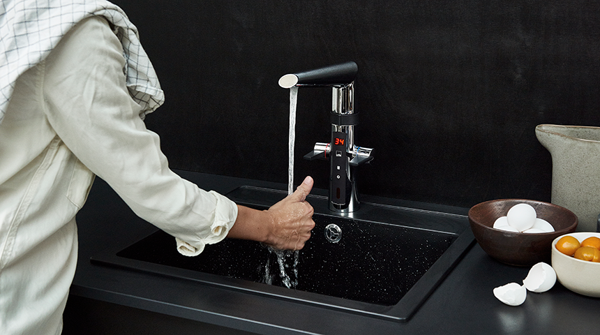 Руки в процессе готовки моем до, во время и после. Руки в процессе готовки моем до, во время и после.