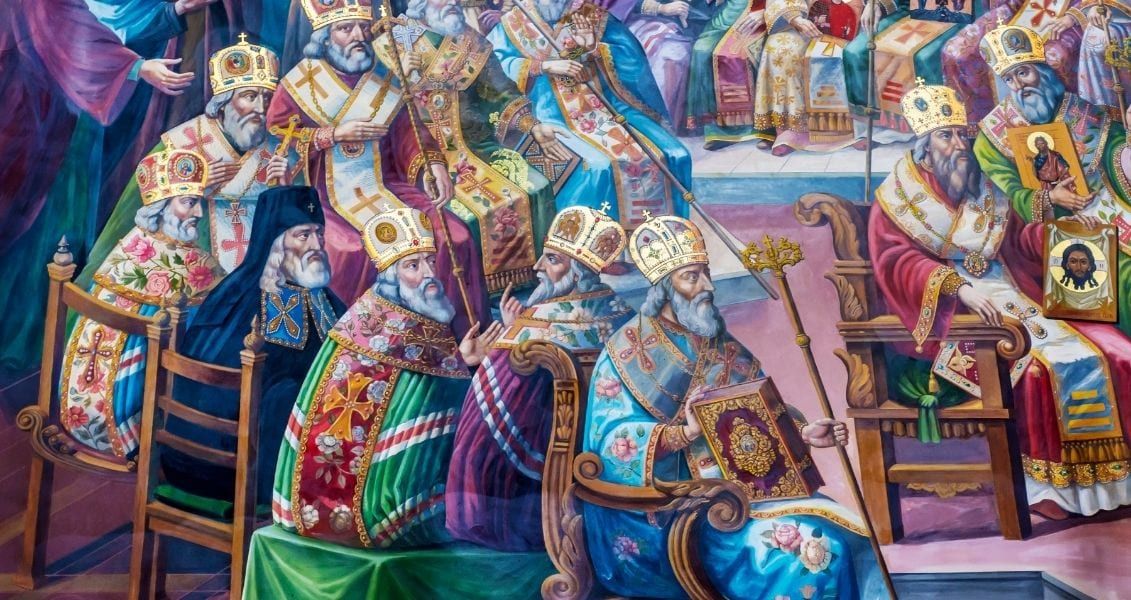 Православна церква вшановує усіх святих як вірних слуг, угодників та друзів Бога