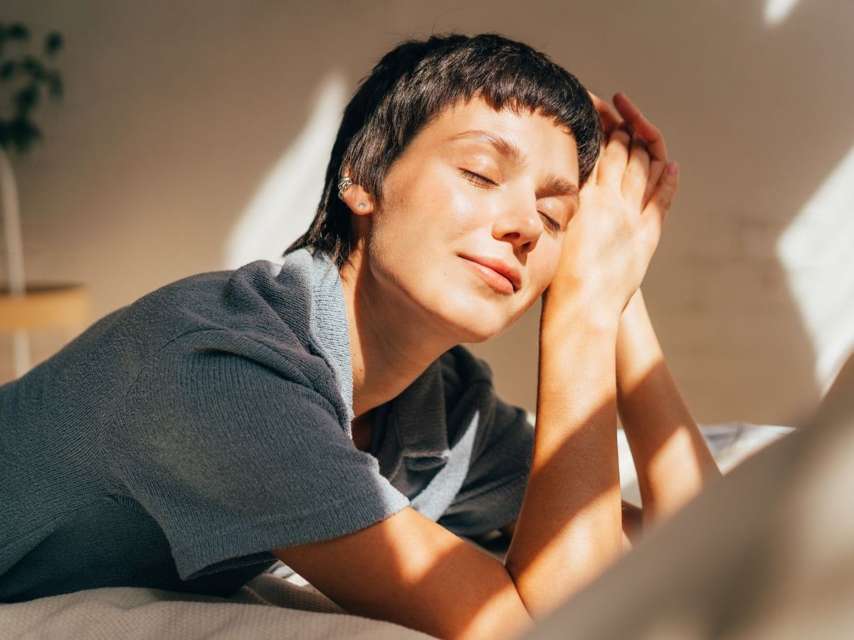 Загорать можно и не загорая. Загорать можно и не загорая.