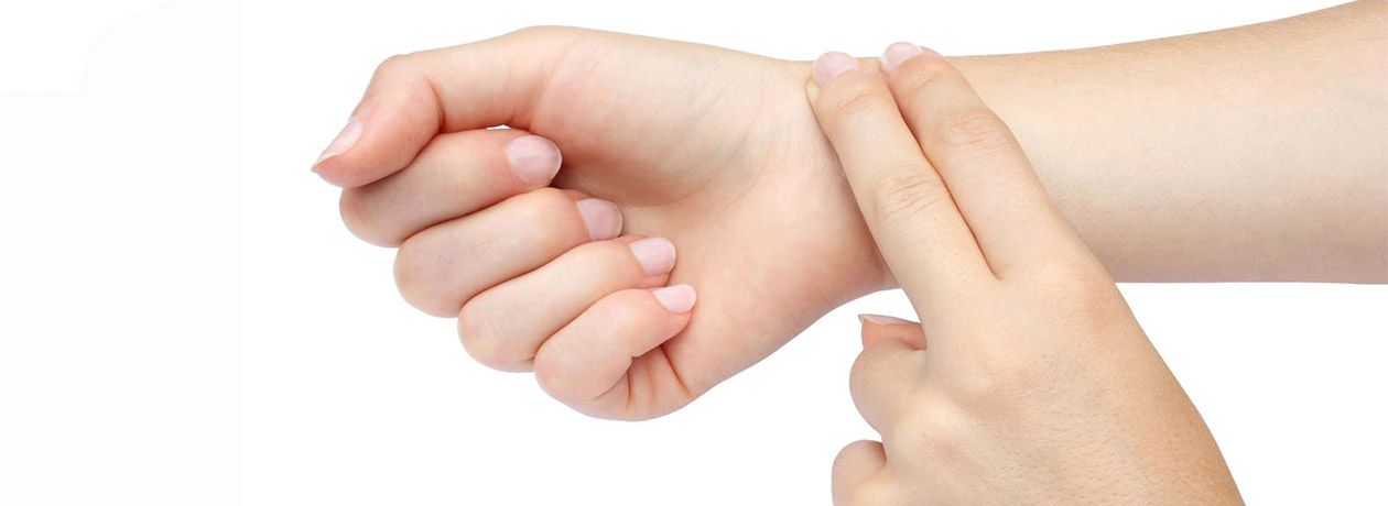 Визначити пульс можна і самостійно, але тоді і за будь-якими змінами у самопочутті доведеться стежити самому. Визначити пульс можна і самостійно, але тоді і за будь-якими змінами у самопочутті доведеться стежити самому.