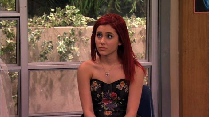 Аріана Гранде-Бутера