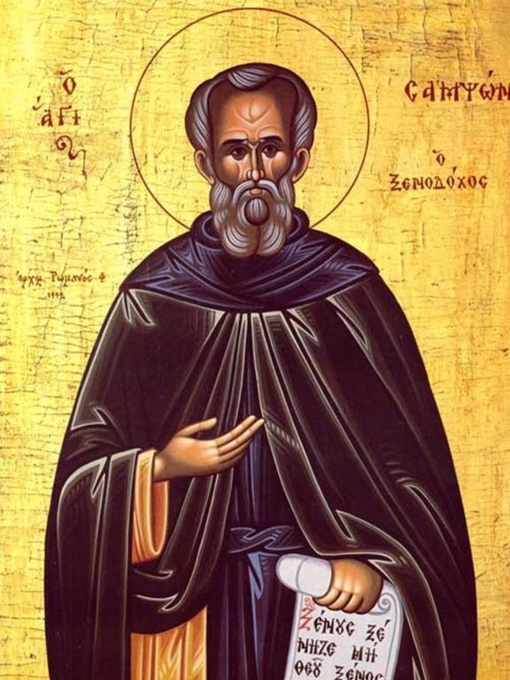 В некоторых регионах этот народный праздник хозяева лошадей приводят в церковь животных и просят батюшку обрызгать их святой водой