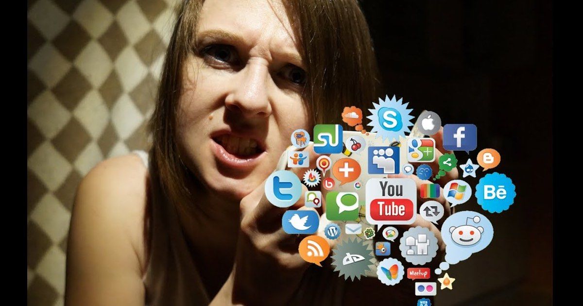 Задача родителей - не пропустить изменений в поведении подростка. Задача родителей - не пропустить изменений в поведении подростка.