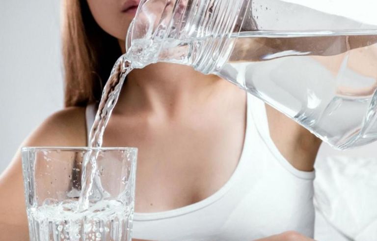 Ні риба, ні м'ясо - ні тверде, ні рідке. Ні риба, ні м'ясо - ні тверде, ні рідке.